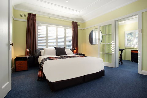 Art Deco Apartment With Breathtaking Water Views - Accommodation in Bendigo 1