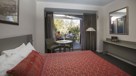 Stay At Alice Springs Hotel - Accommodation in Bendigo 2