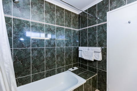 Elkira Court Motel - Accommodation in Bendigo 16