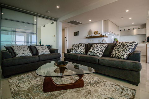 ZEN BY THE WATER - Esplanade Darwin Retreat - Accommodation in Bendigo 41
