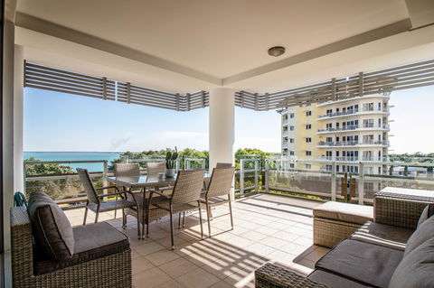 ZEN BY THE WATER - Esplanade Darwin Retreat - Accommodation in Bendigo 3