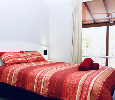 Erldunda Desert Oaks Resort - Accommodation in Bendigo 4