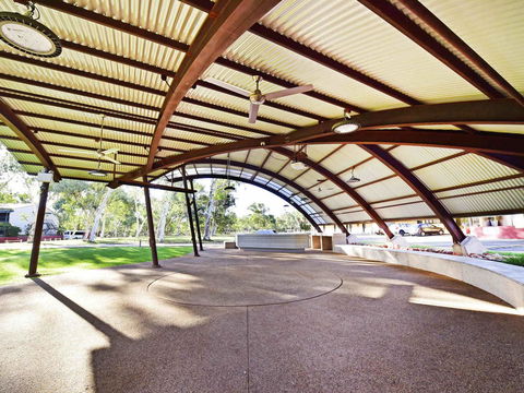 Mercure Alice Springs Resort - Accommodation in Bendigo 8