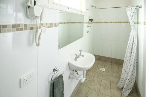 Glen Helen Lodge - Accommodation in Bendigo 14