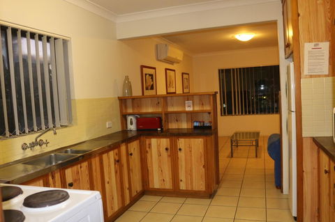 Golden Sands Motor Inn - Accommodation in Bendigo 7