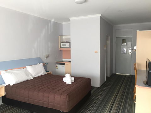 Golden Sands Motor Inn - Accommodation in Bendigo 8