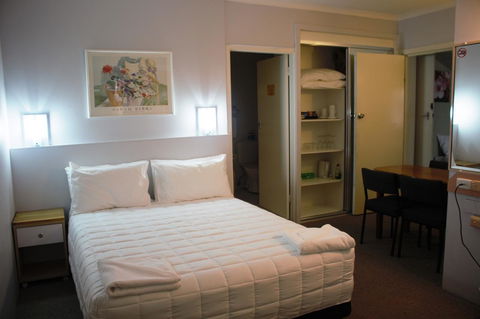 Golden Sands Motor Inn - Accommodation in Bendigo 1