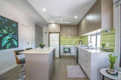 ZEN QUEST - The NOMADS PAD Near Nightcliff Markets & Sunset Foreshore - Accommodation in Bendigo 26