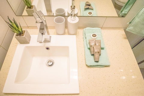 ZEN QUEST - The NOMADS PAD Near Nightcliff Markets & Sunset Foreshore - Accommodation in Bendigo 20