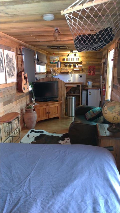 Alice\'s Secret Travellers Inn - Accommodation in Bendigo 1