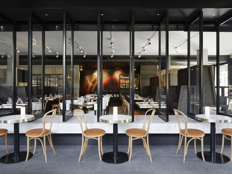 Burbury Hotel - Accommodation in Bendigo 18