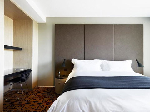 Burbury Hotel - Accommodation in Bendigo 5