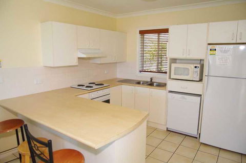 Breakers 1, 13 East Street - Accommodation in Bendigo 1