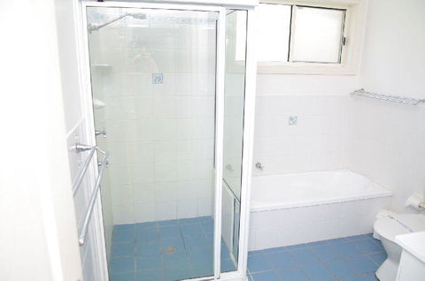 Breakers 2, 13 East Street - Accommodation in Bendigo 1