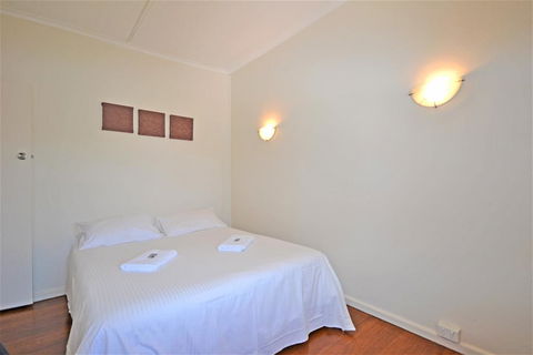 Breakers 4 2 Hill Street - Accommodation in Bendigo 3