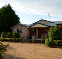 Brick Creek House - Accommodation in Bendigo