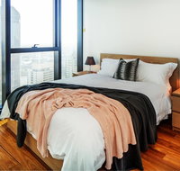 Brisbane Centre with Glorious Views  Pool - Accommodation in Bendigo
