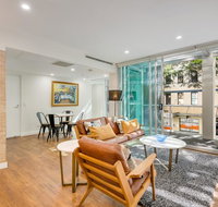 Brisbane Luxury CBD 2 level 3 Bed Private Entrance Car Space - Accommodation in Bendigo