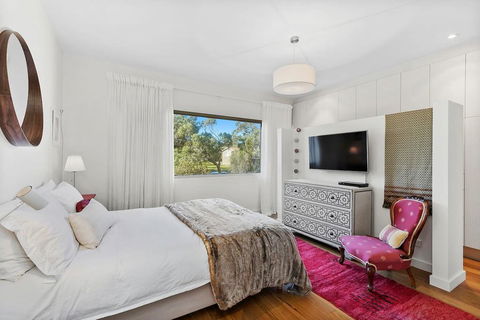 Bristlebird - Beach 650m, Pets, Fireplace, Linen, 4 Bdrm, WiFi - Accommodation in Bendigo 2