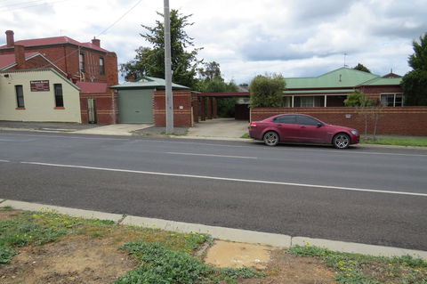Bristol House Accommodation - Accommodation in Bendigo 1