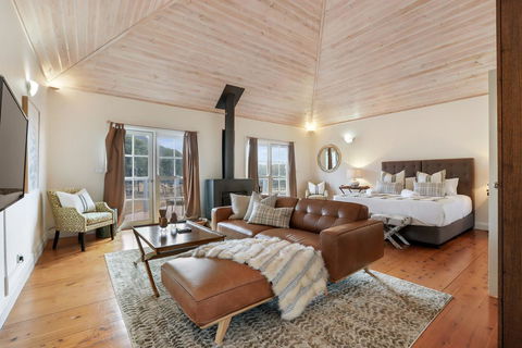 Brokenback Views Country Estate Hunter Valley - Accommodation in Bendigo 3