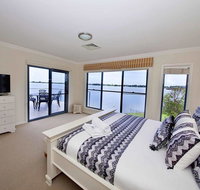 Brookwater- Waterfront on Lake Mulwala - Accommodation in Bendigo
