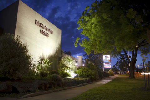 Brougham Arms Hotel - Accommodation in Bendigo 0