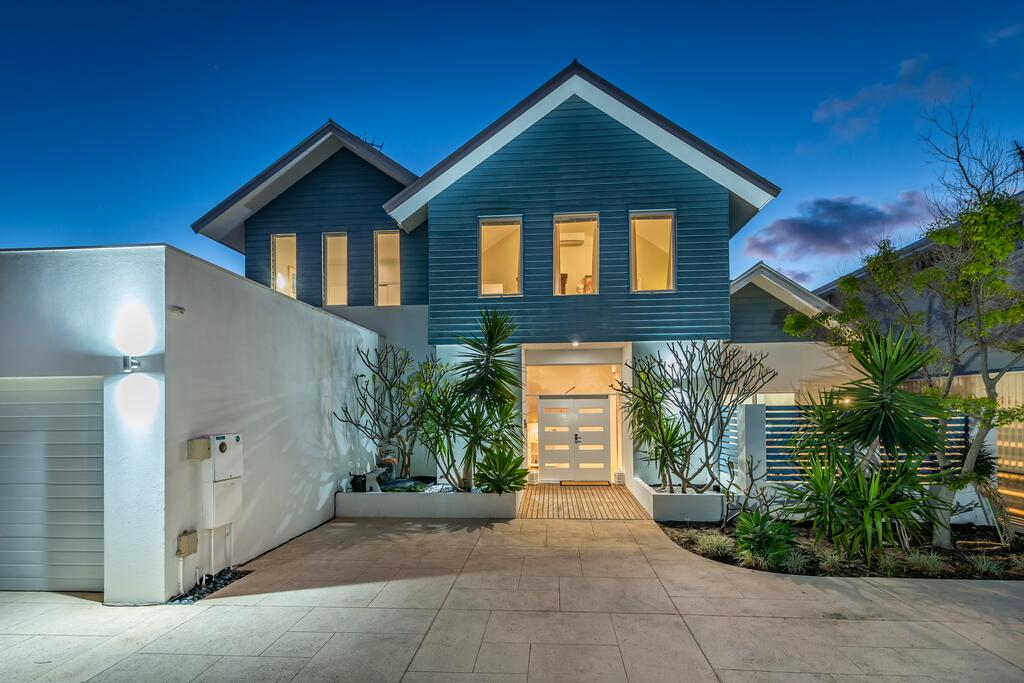 Currambine WA Accommodation in Bendigo