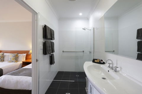 Cadman Motor Inn And Apartments - Accommodation in Bendigo 3