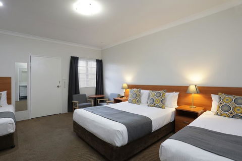 Cadman Motor Inn And Apartments - Accommodation in Bendigo 2