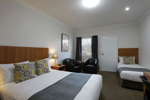 Cadman Motor Inn And Apartments - Accommodation in Bendigo 0