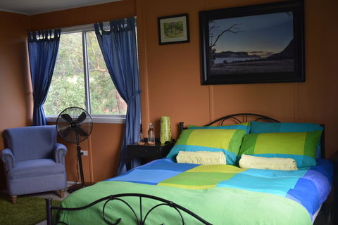 Capertee Valley Farmstays: Glenbrook Cottage - Accommodation in Bendigo 1