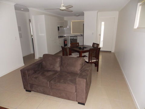 Capricorn Villas - Accommodation in Bendigo 2