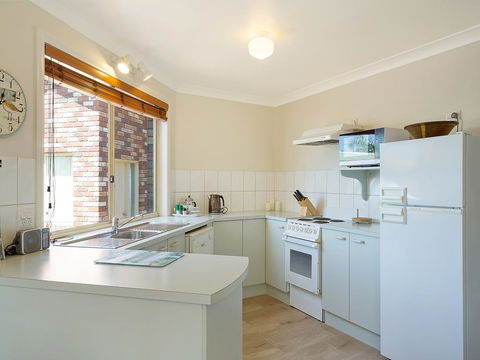 Captain's Quarters Bermagui - Accommodation in Bendigo 1