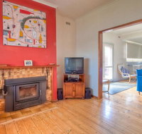 Carrick Fergus - Centrally located family home - Accommodation in Bendigo
