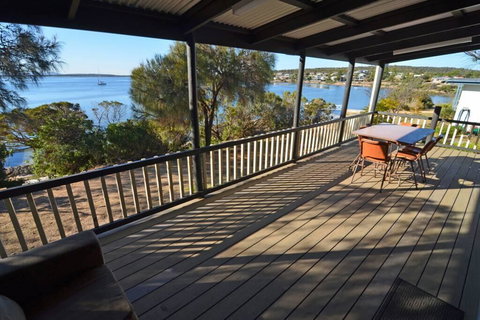 CDC-625 Beach House Incl.rear 2BR Studio - Accommodation in Bendigo 0