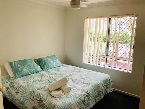 CENTRAL APARTMENT WITH POOL-WALK TO EVERYTHING - Accommodation in Bendigo 3