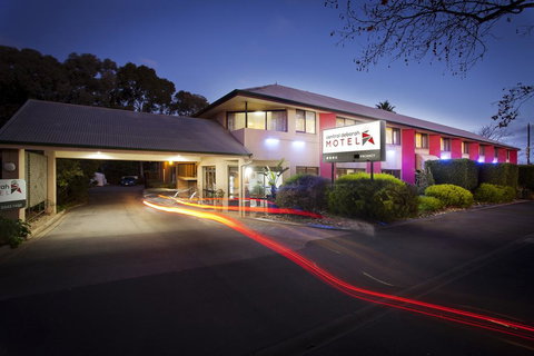 Central Deborah Motel - Accommodation in Bendigo 0