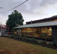 Christmas Creek Caf  Cabins - Accommodation in Bendigo