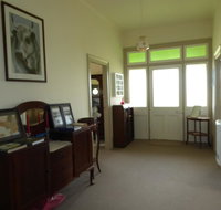 Claremont Farmhouse - Accommodation in Bendigo