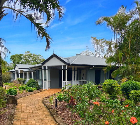 Clouds Mapleton - Accommodation in Bendigo 0