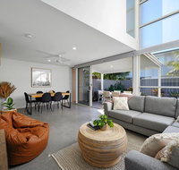 Coastal Living At Wikis - Accommodation in Bendigo