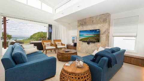 Coco De Mer Beach Villa - Accommodation in Bendigo 1