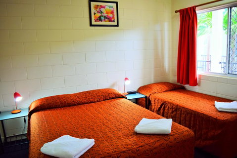 Coconut Grove Holiday Apartments - Accommodation in Bendigo 3