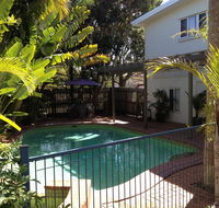 Coconut Palms On The Bay - Accommodation in Bendigo