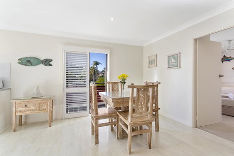 COCONUTS - Accommodation in Bendigo 3