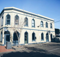 College Lawn Hotel - Accommodation in Bendigo