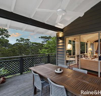 Copacabana Treehouse - 36 Oceano Street Copacabana - Accommodation in Bendigo