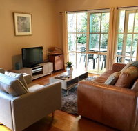 Corinda Cottage - 4 bedroom pet friendly - Accommodation in Bendigo