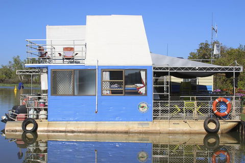 Corroboree Houseboats - Accommodation in Bendigo 1